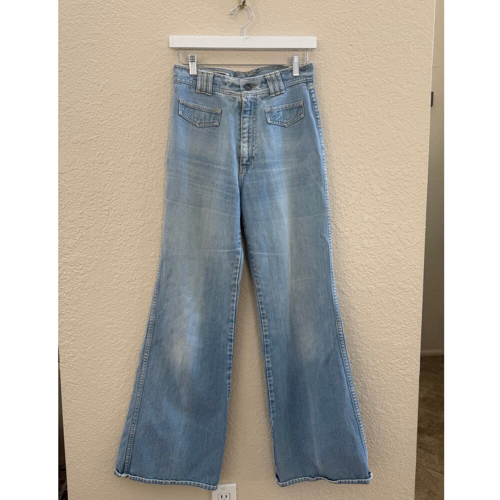 EUC 1970's Vintage High Waist Bell Bottom Light Wash Jeans - Picture 2 of 3